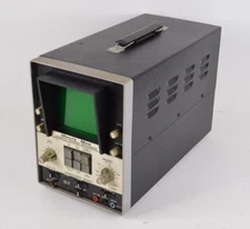 Sencore Model PS29 Minute Man Automatic Triggered Oscilloscope POWERS ON