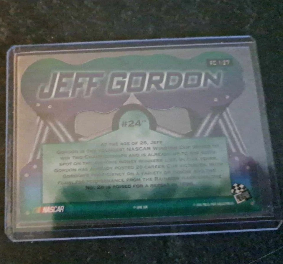 Jeff Gordon 1998 Press Pass Premium Flag Chasers Reflector Shield Parallel #FC1 - Image 2 of 2