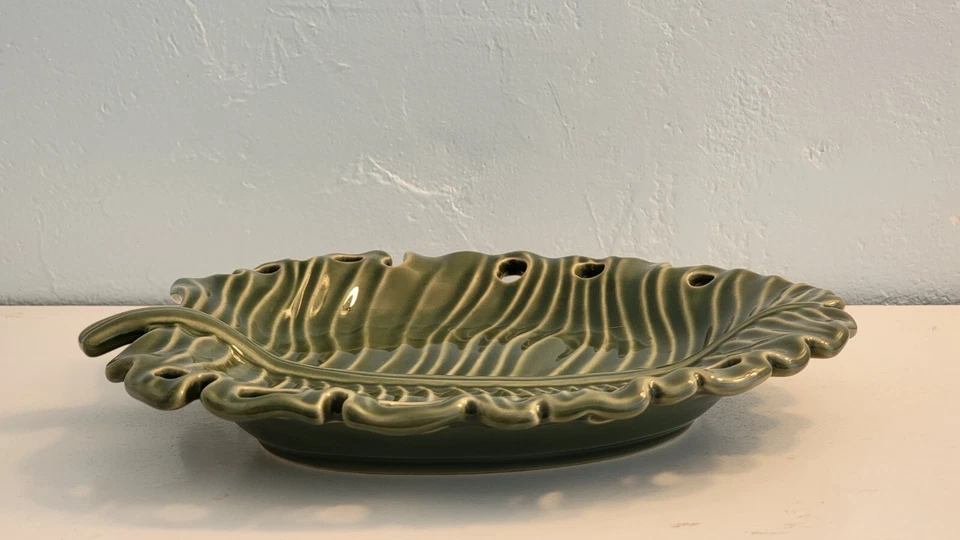 Monstera 9 pulgadas Plato Plato Servir Vajilla Planta Hoja Pier 1 Importaciones Exclusivo Foto 4 de 4