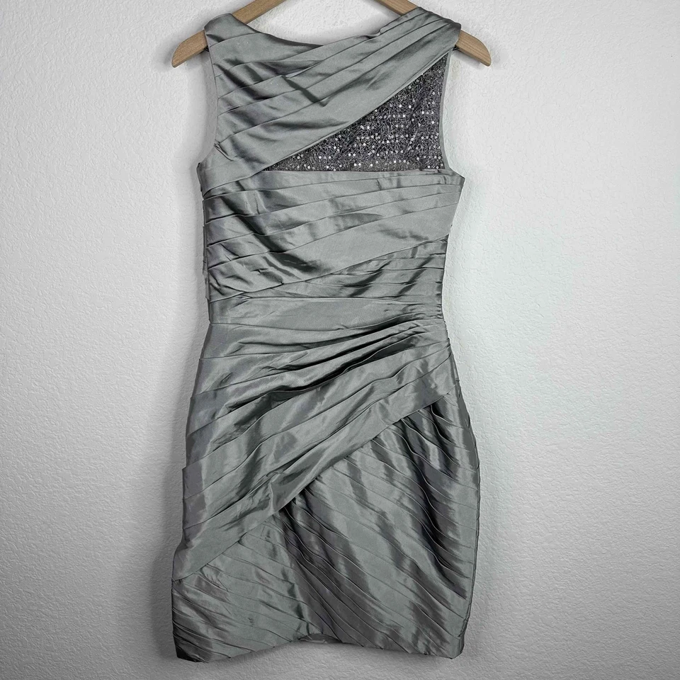ML Monique Lhuillier Dress Women’s Size 8 Silver Grey Ruched Wedding Cocktail - Image 2 of 4