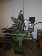 Fräsmaschine MAHO MH 300 universal Digitalanzeige Zubehör Werkzeugfräsmaschine