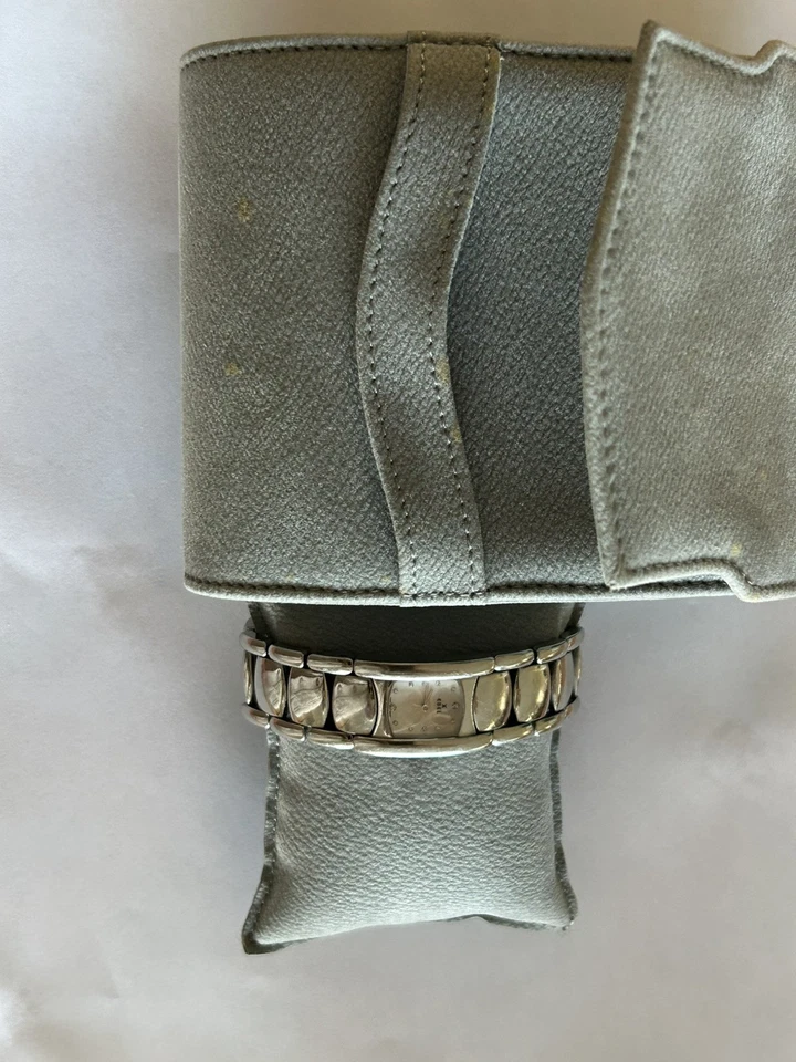 Ebel Beluga Cuff Women's Watch Steel Quartz 9057A21 with Steel Band 5 E122 - Image 4 of 4