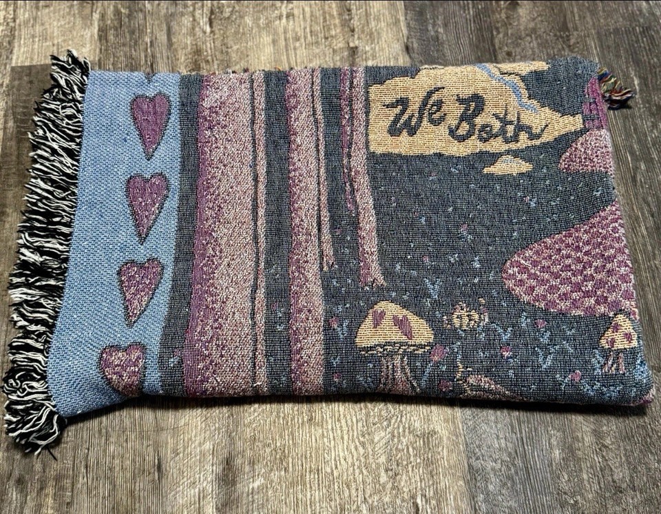 Taylor Swift Official We Found Wonderland Woven Blanket Holiday ...