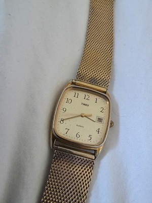 Vintage Timex Quartz Gold Tone Tank Watch - 395 LA Cell / M Cell