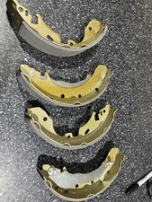 To fit  Ford Mondeo 1.6 1.8 2.0 Estate (1993-1996) Brake Shoe Set Drivertec