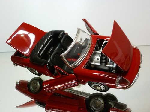 TOGI 9/68 ALFA ROMEO SPIDER - RED 1:23 - GOOD CONDITION - 445 - Picture 8 of 9