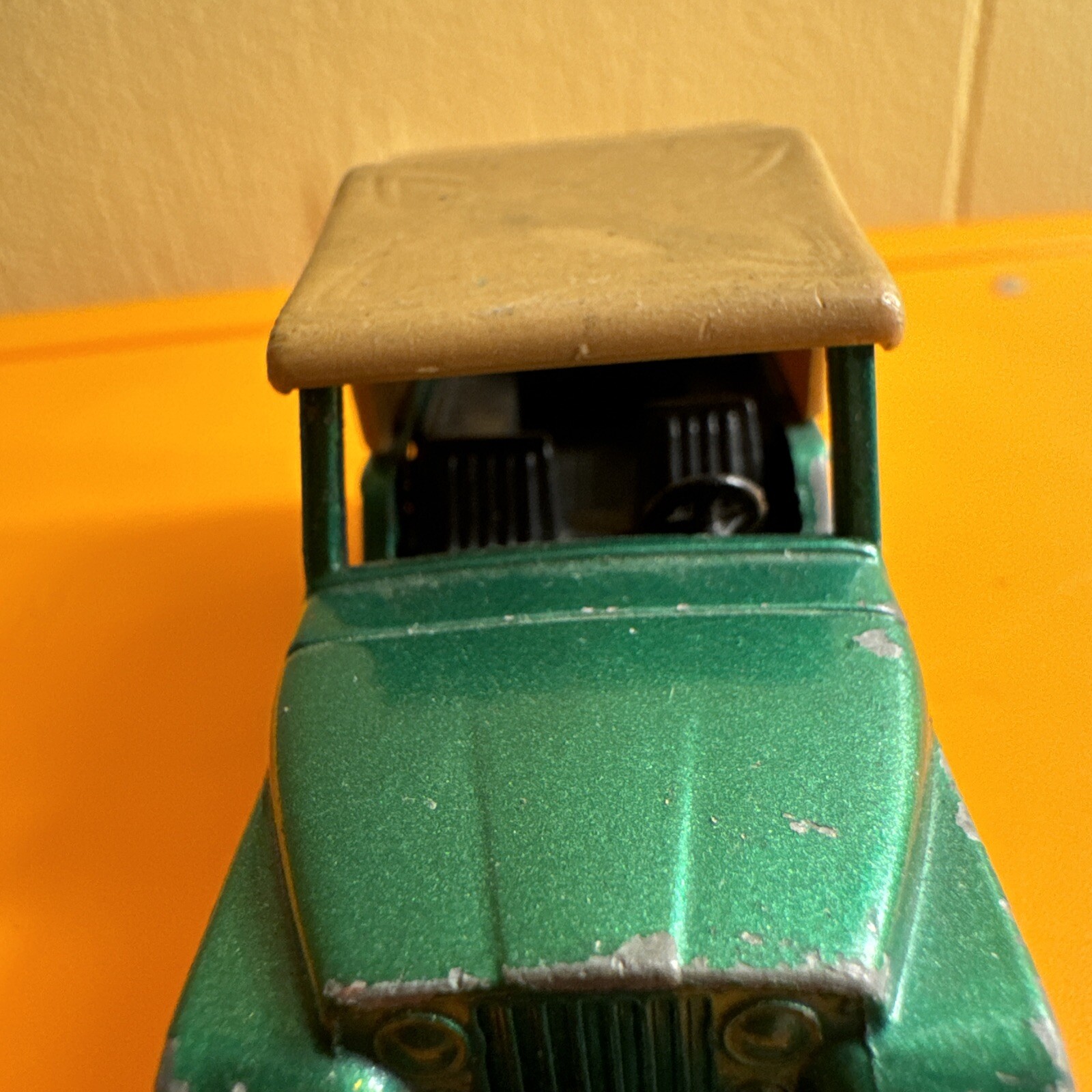 Picture 3 of 9