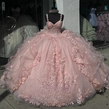 Elegant Ball Gown QuinceaneraDress for Girls Spaghetti Straps Ruffles Tulle Robe