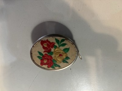 WEST GERMANY SEAMSTRESS  MEASURING TAPE AUTO RETRACT 