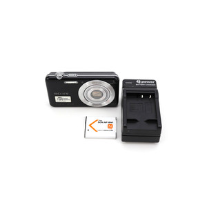 Sony Cyber-shot DSC-W710 Digital Camera - 24HR POSTAGE