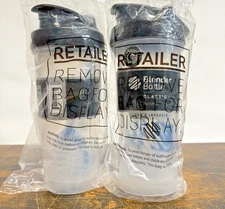 2 Pk Blender Bottle Classic 28 oz Shaker W/Loop Top Clear/Black Lid Blender Ball