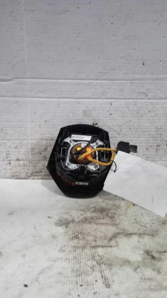 Used Steering Wheel Air Bag fits: 2015 Mitsubishi Outlander sport driver wheel G - Image 2 of 4