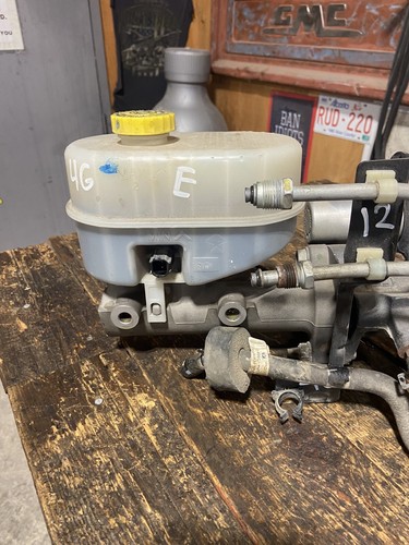 2010 2011 2012 DODGE RAM 2500 3500 CUMMINS HYDROBOOST UNIT ASSEMBLY - Picture 2 of 9