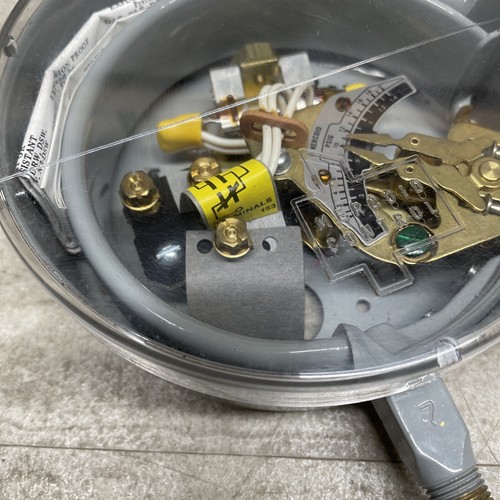 Interruptor de presión Mercoid Dwyer DA-31-153-3A, 1/8-20 PSIG, 120/240VAC/VDC, nuevo - Imagen 11 de 12