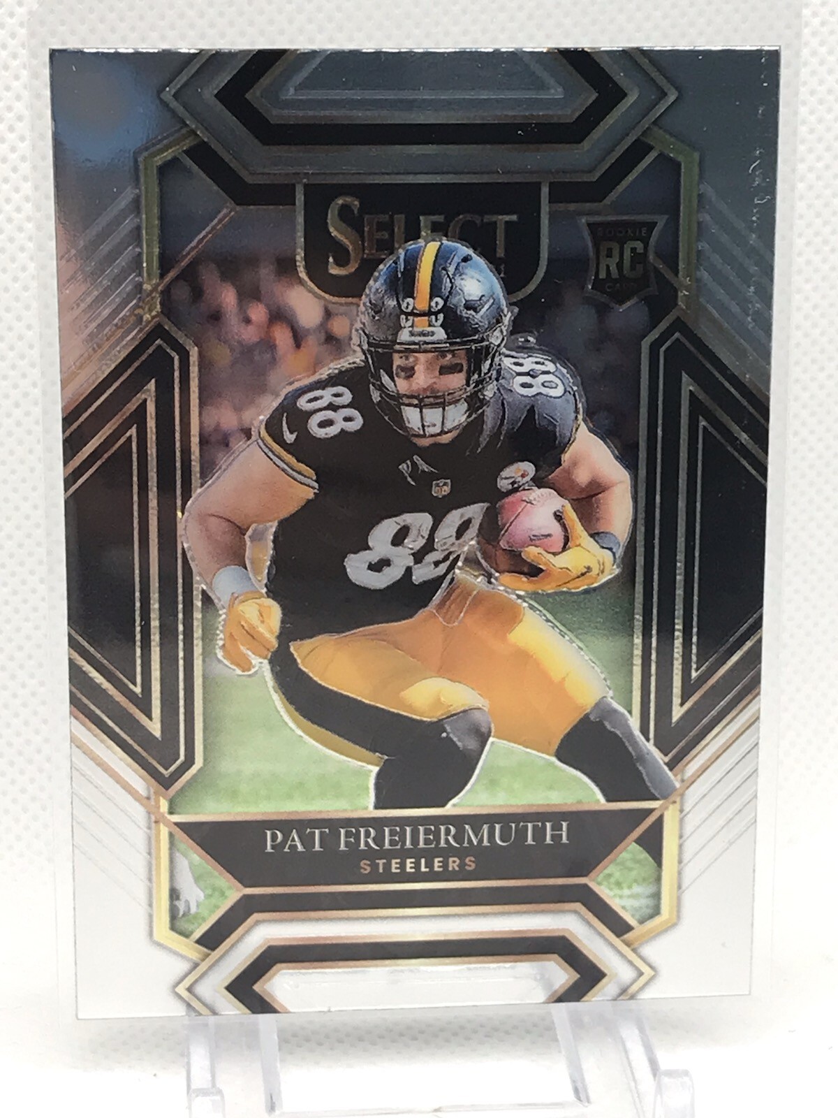 2021 Panini Select Pat Freiermuth CLUB LEVEL RC #259