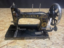Kleine Nähmaschine Vesta - B  Nähmaschine  Antik  Nostalgie Deko !!!