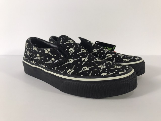 vans slip on black original