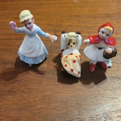 Red Riding Hood Rib Bone 1960's vintage little red riding hood miniature bone china nursery ...