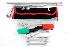 3900021-K00 UTENSILI DI BORDO GREAT WALL HOVER 2.4 G 98KW 5M 5P (2007) RICAMBIO 