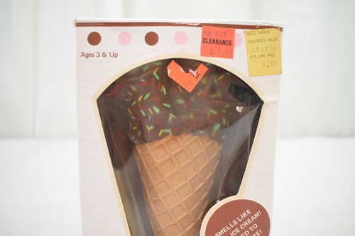 NEU Play Food Vintage Baskin Robbins Schokoladeneis mit Waffelkegel RAR - Bild 2 von 13