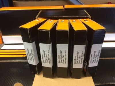 2500 x gemischte abgewinkelte 16G 2nd Fix Nägel DEWALT DC618KB & DCN660 (je 500 Größe)