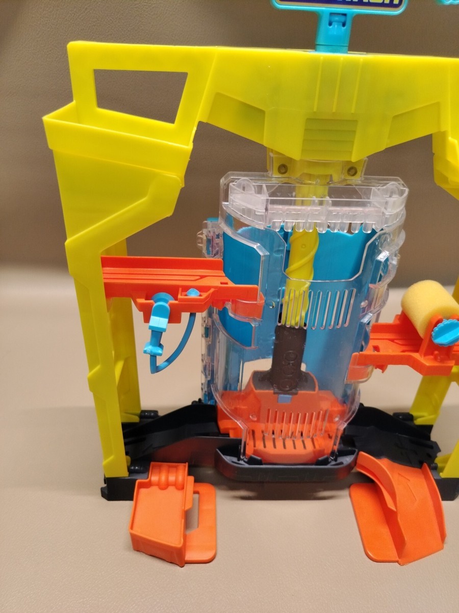 Mattel - Hot Wheels Stunt & Splash Car Wash Used 887961912777| eBay