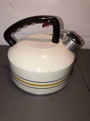 West Bend Trig Tea Pot Vintage 2-1/2 Quart Aluminum 