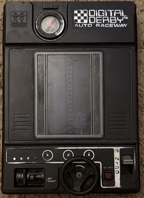 Vintage 1978 TOMY Digital Derby Auto Raceway Game