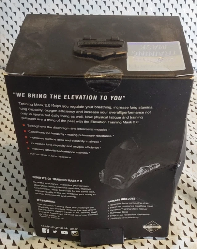 Elevation Training Mask 2.0 Blackout, Medium 150-249lbs (70-115kg) - NEW - Image 3 of 4