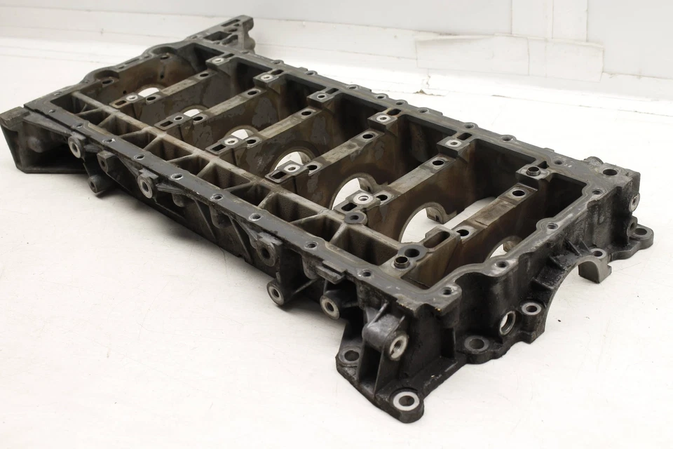 BMW 525I 2006-2007 - Montaje del cigüeñal/bloque inferior del motor 7539322 Foto 2 de 4