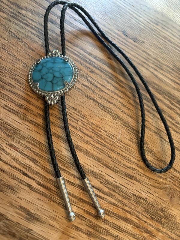 Vintage Turquoise Bolo Tie