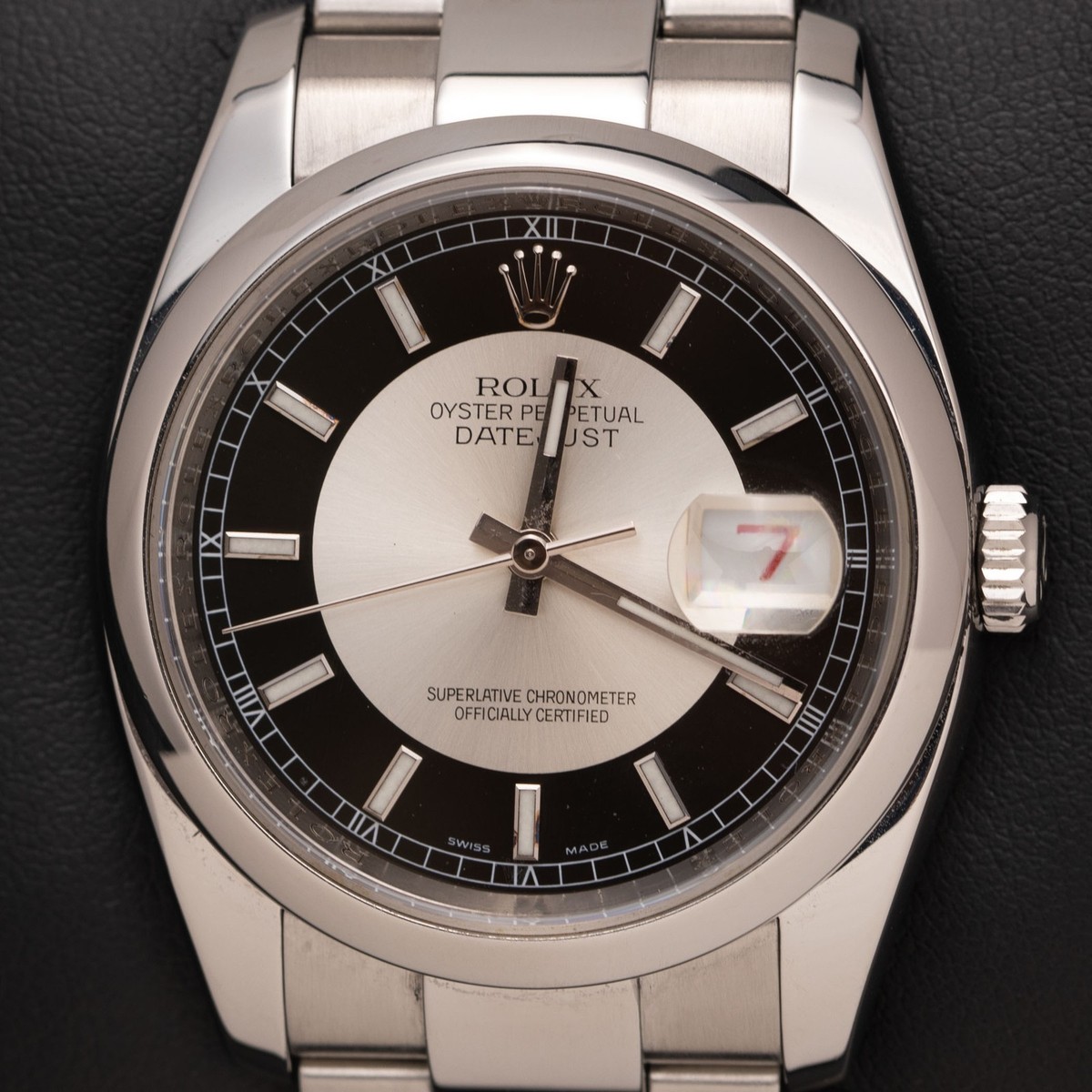 ROLEX DATEJUST UNISEX WATCH 36 MM SILVER INDEX DIAL STEEL SMOOTH OYSTER 116200 Rolex Datejust 36 Silver Index Oystersteel Jubilee 116200  main image 4