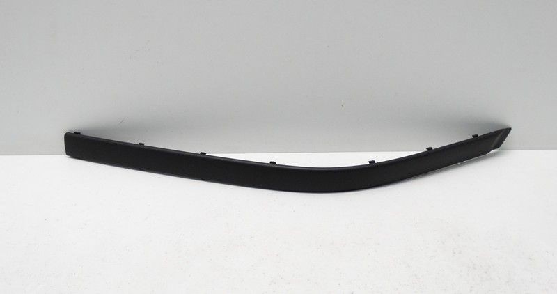 Enjoliveur gauche de pare-choc avant 51118159351 pour berline en ABS noir
