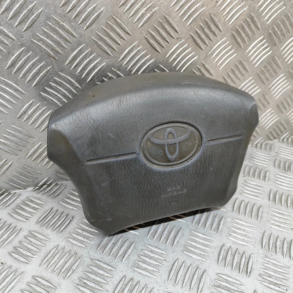 Toyota Land Cruiser 90 J9 Sac de sécurité du volant SRS 45130-60180-B0 30317875 - Image 3 of 4