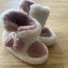 Dearfoams Little Girls Toddler Soft Fluffy Furry Bootie Slipper Memory Foam 12