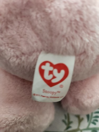 TY Pluffies Snoopy Plush Pink Charlie Brown Puppy Dog No Sound - Picture 4 of 4