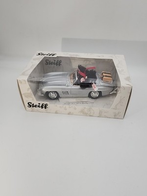 NIB 3.5'' Steiff black Teddy Bear in Mercedes-Benz 300 SL car limited ed. 681257