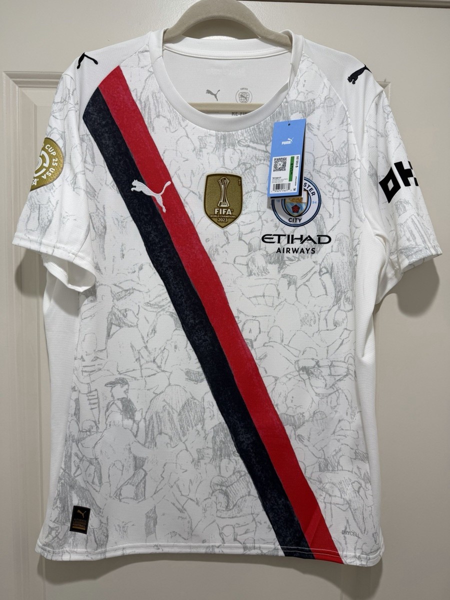 Manchester City Mens LARGE PUMA CWC Jersey Fan | eBay