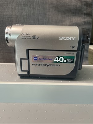 Sony Handycam DCR-HC38 For Parts Only READ