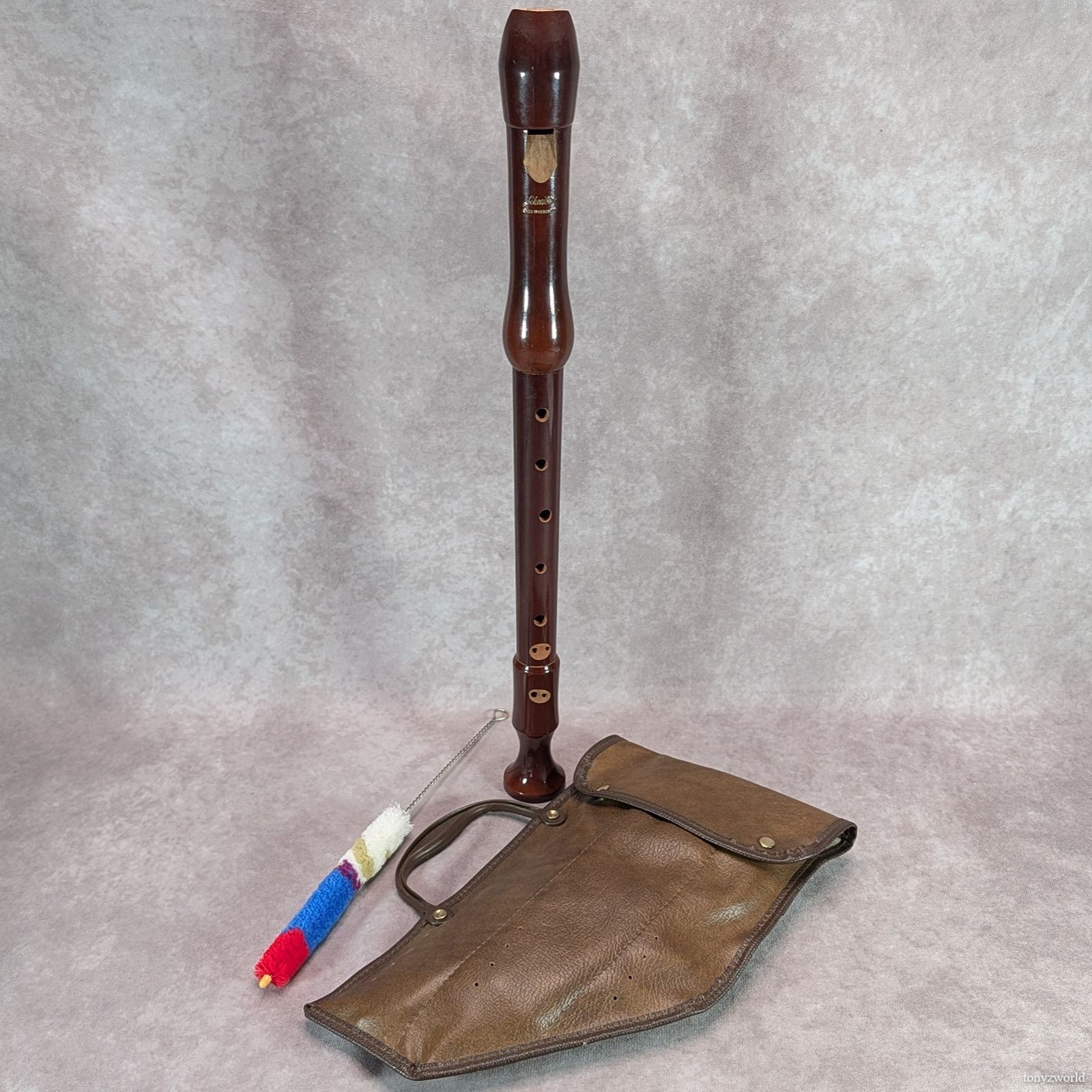 Made In Germany 3-piece W/ Case & Rod