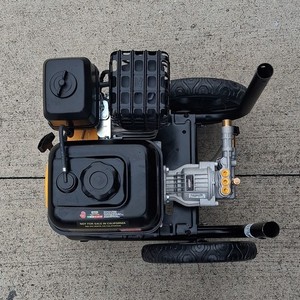 DEWALT GB210-QS CRX210V 3400 PSI 2.5 GPM Wheel-Mounted Gas Pressure Washer