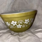 Vintage Pyrex #401 Spring Blossom Green Crazy Daisy 1.5 Pt Nesting Mixing Bowl