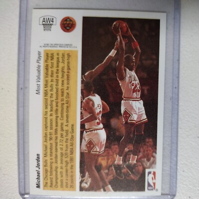 SUPER RARE** 91-92 Upper Deck hologram 3D Michael Jordan #AW4