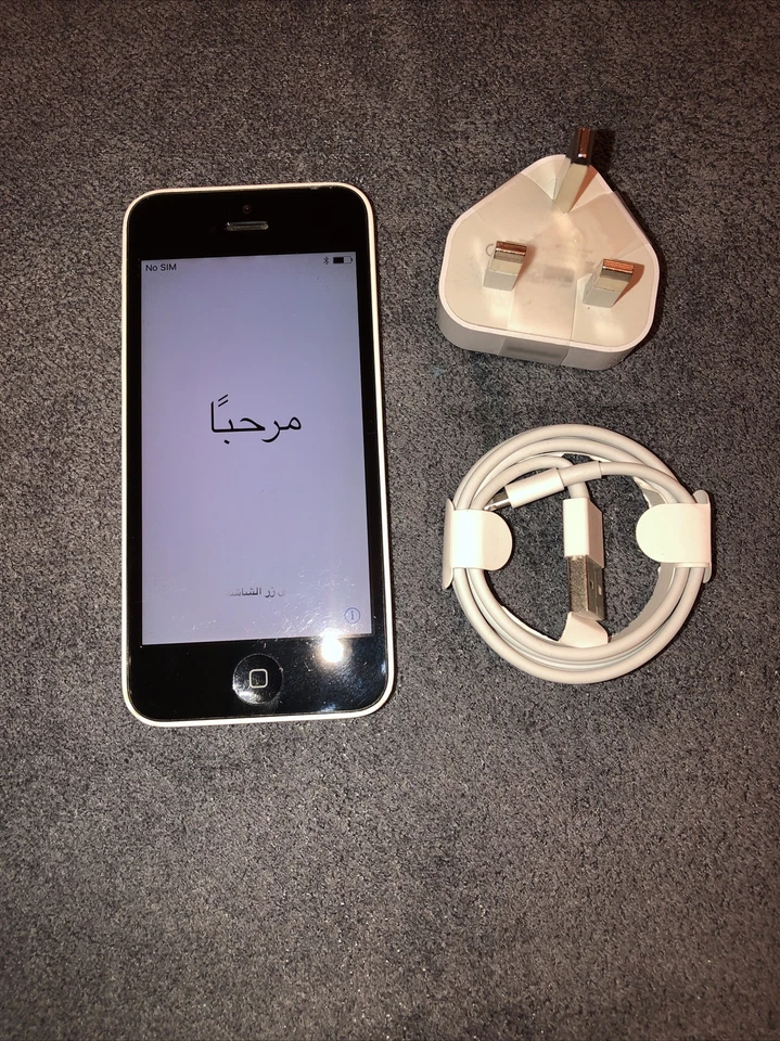 Apple iPhone 5c - 8GB - White (O2) A1507 (GSM) - Image 2 of 4
