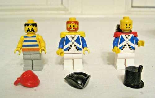 Vintage LEGO Pirates: Broadside's Brig (6259) 100% w/Instructions - NO BOX - Picture 10 of 11