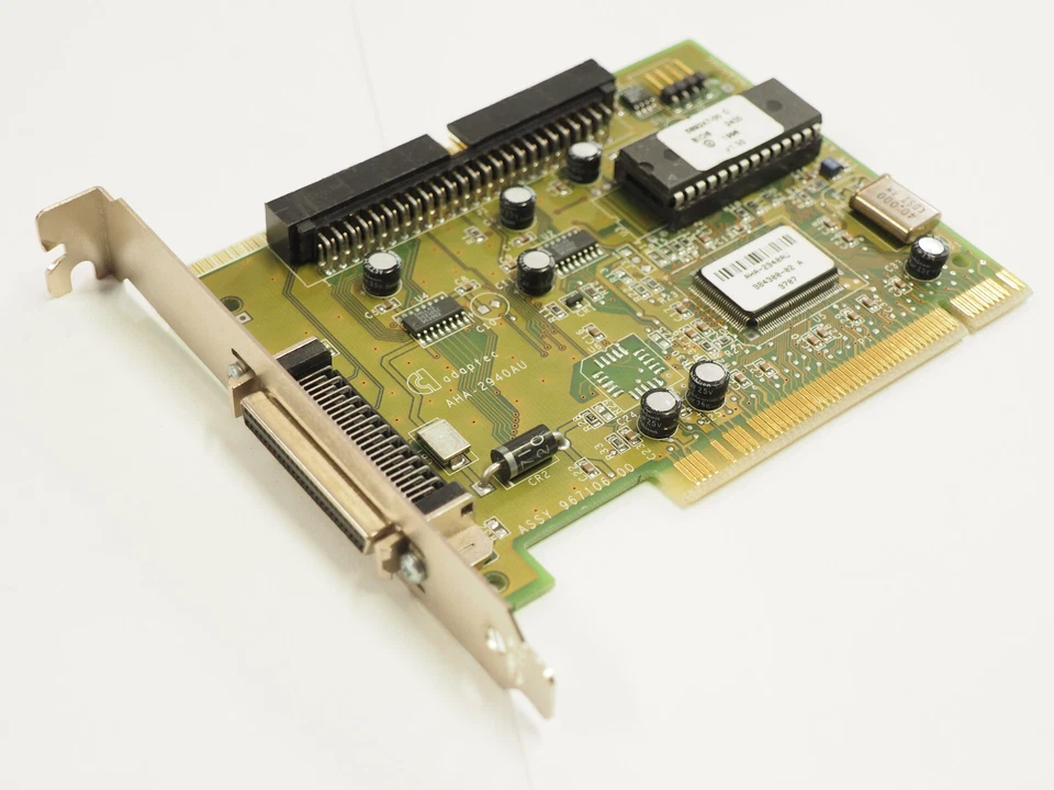 Adaptec AHA-2940AU 589247-00 984300-02 SCSI Controller Card Fast PCI Adapter - Image 2 of 4