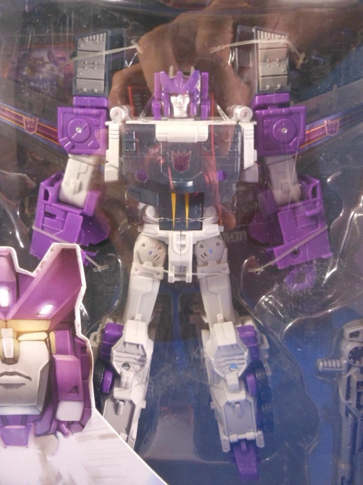 New Transformers OCTONE & Headmaster Murk Titans Return Voyager Class - Image 2 of 4