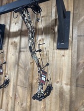 Darton Archery Tritech 33 Firstlite Specter Compound Bow