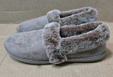 NEW SKECHERS BOBS SLIPPERS IN SIZE 6 UK BEIGE ONLY TRIED ON