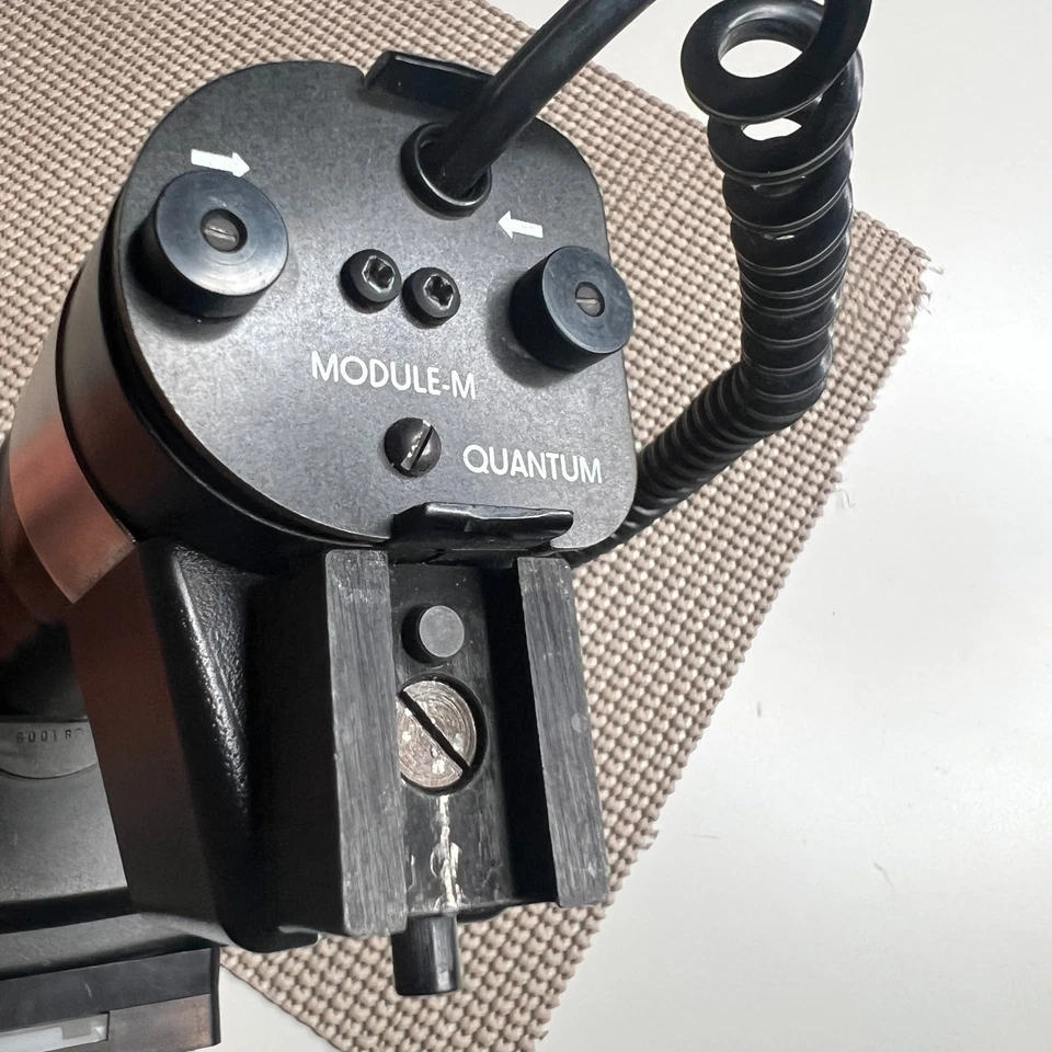 Metz 45 CT-1 Handle Mount Flash w/ Quantum Module-M Cord – Untested Vintage Phot - Image 2 of 4